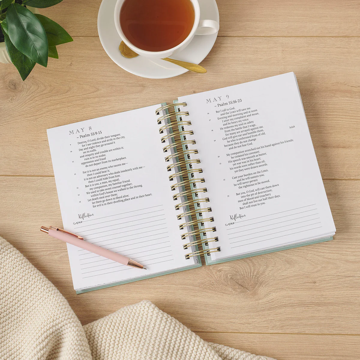Daily Through the Psalms: A 365-Day Creative Journal (Spiral-Bound) - Image 3