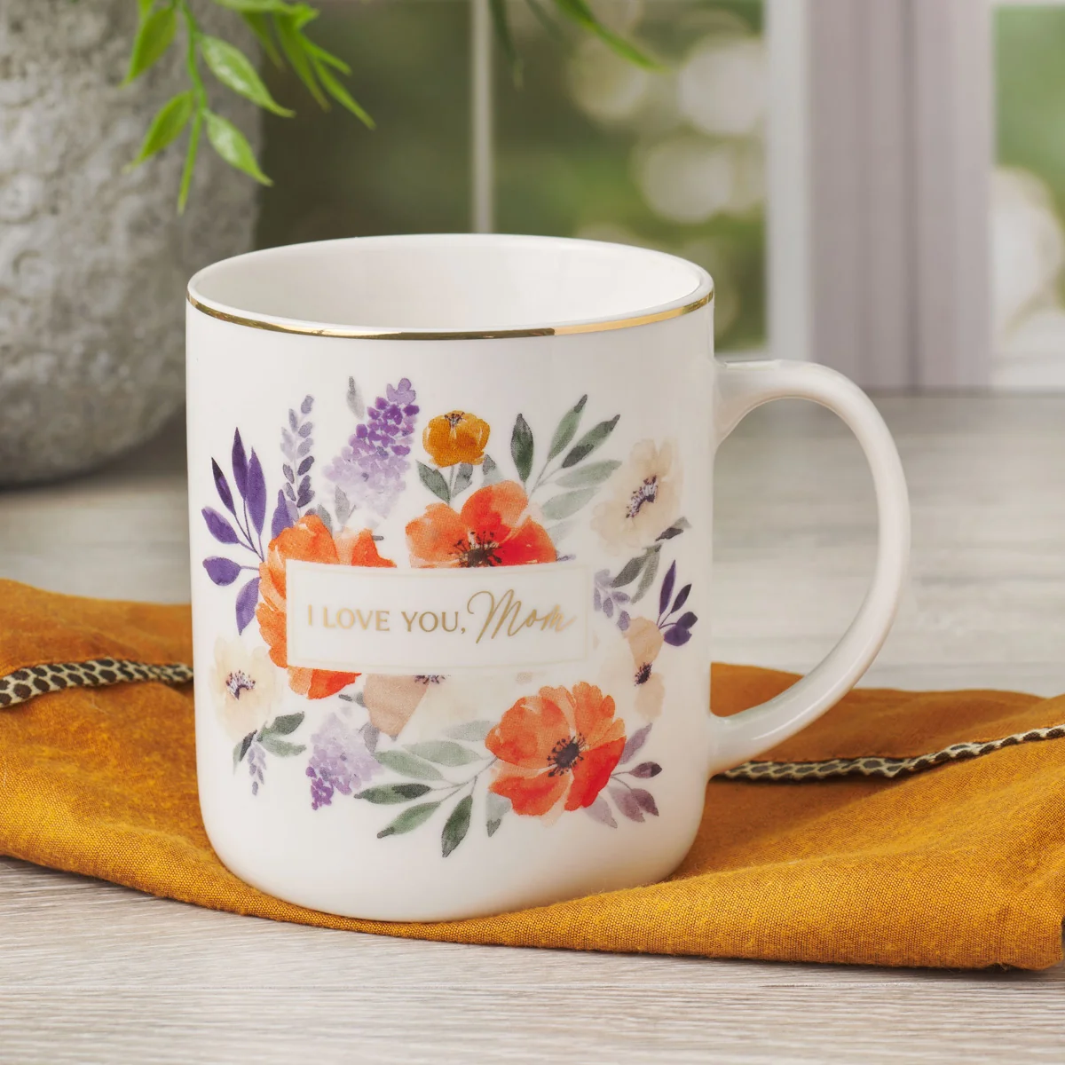 I Love You, Mom Floral Ivory Ceramic Mug - Image 3