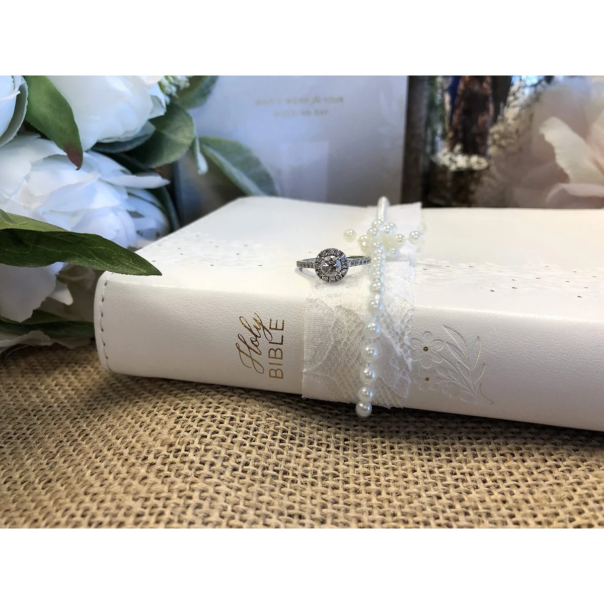 KJV Bride's Bible Red Letter Edition White (Comfort Print)(Imitation Leather) - Image 5