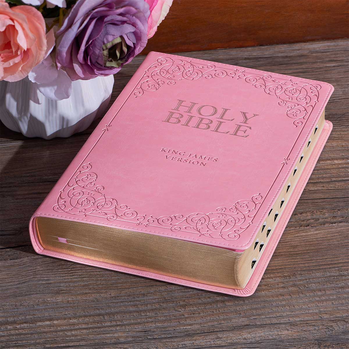 KJV Pink Faux Leather Full-Size Bible Giant Print Indexed - Image 3