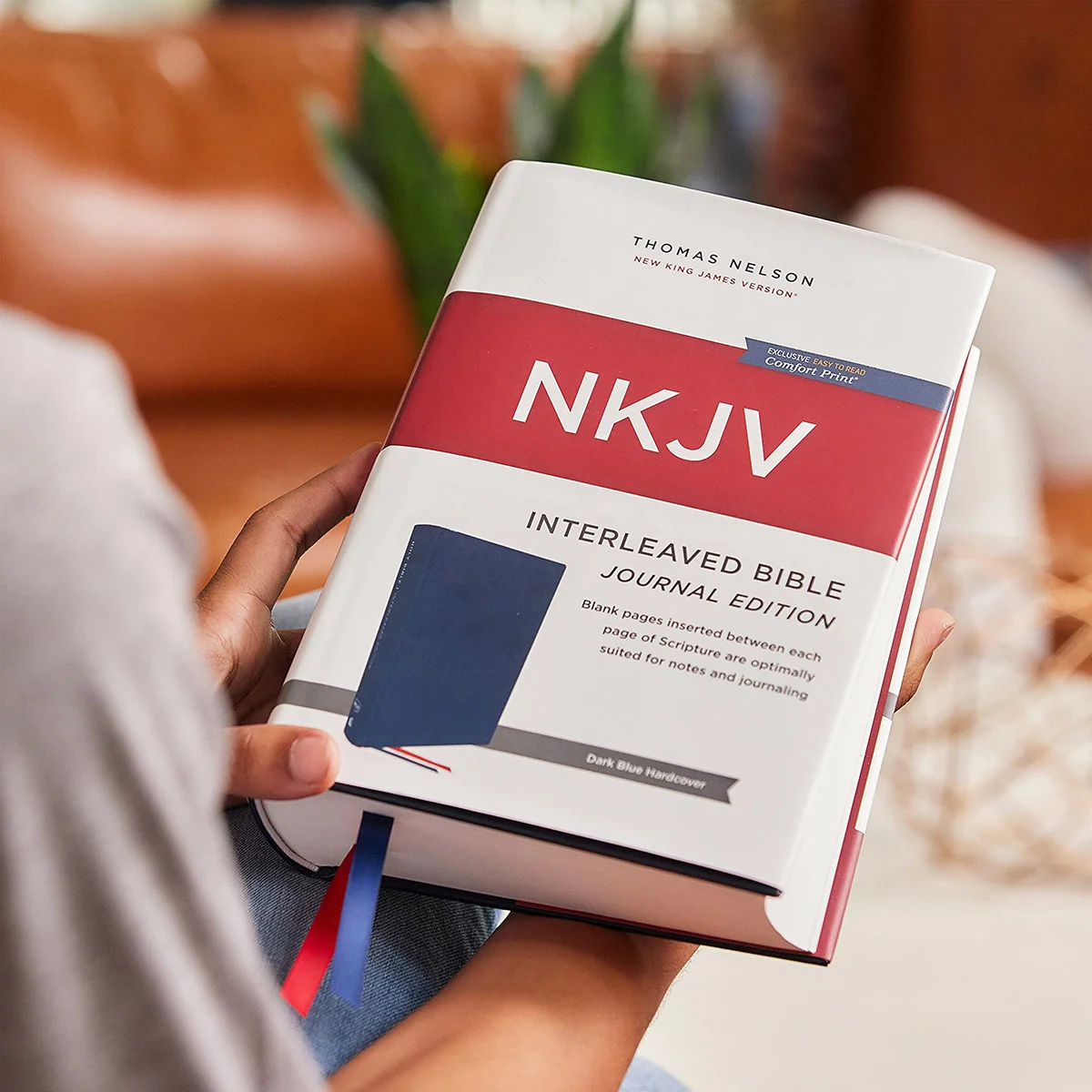 NKJV Interleaved Bible Journal Edition Red Letter (Comfort Print)(HC) - Image 2