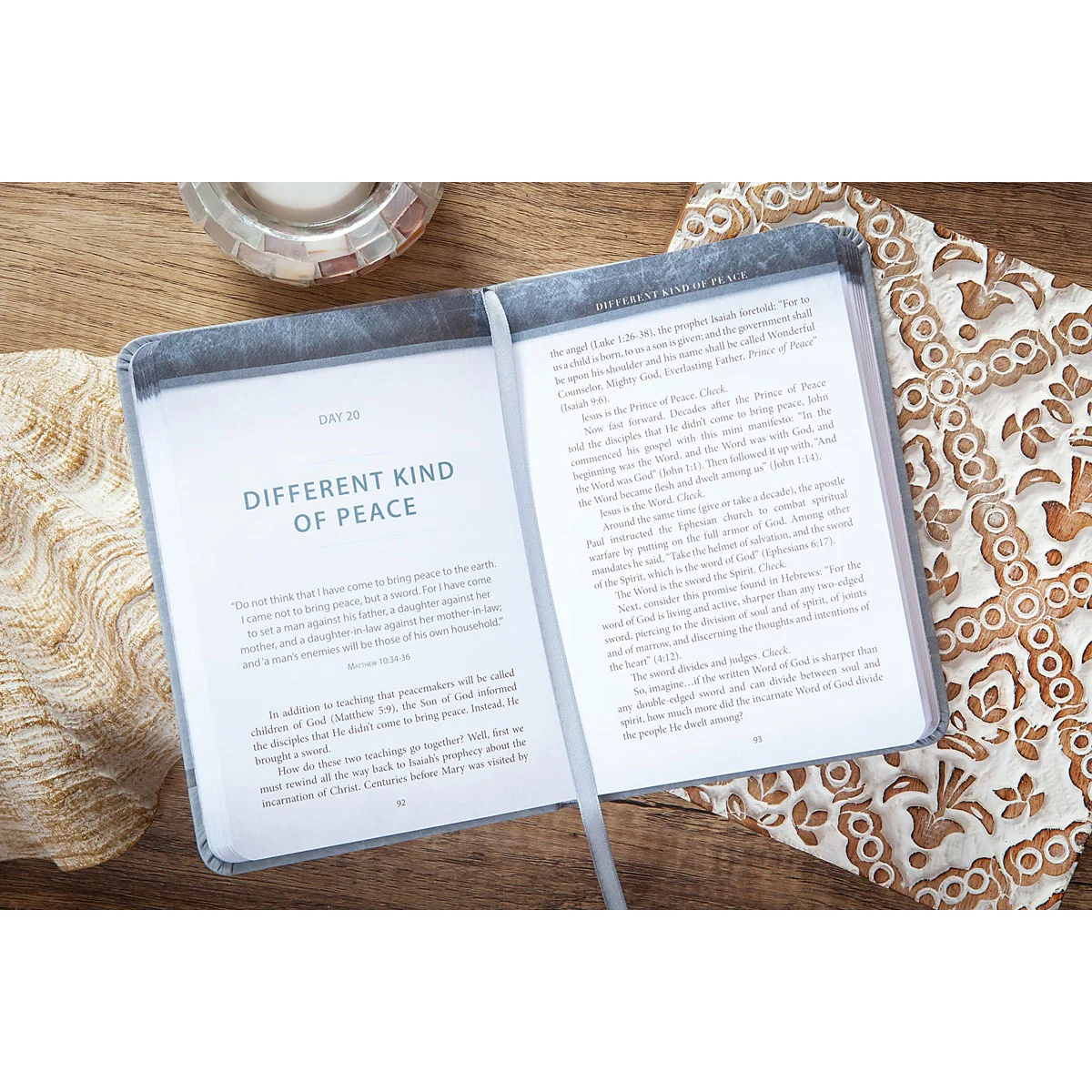 The Chosen: 40 Days With Jesus Book 3 Gray (Imitation Leather) - Image 3